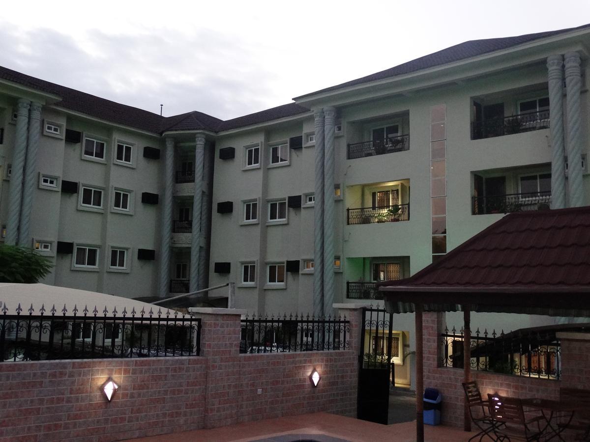 Bolton White Apartments Abuja Bagian luar foto
